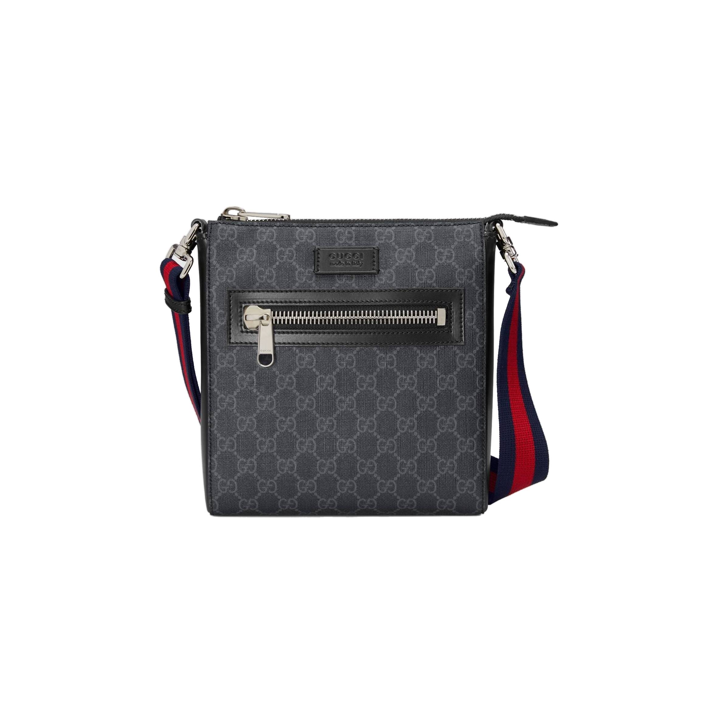 G*u*i black small messenger bag 523599 (23.5*21*4.5cm)