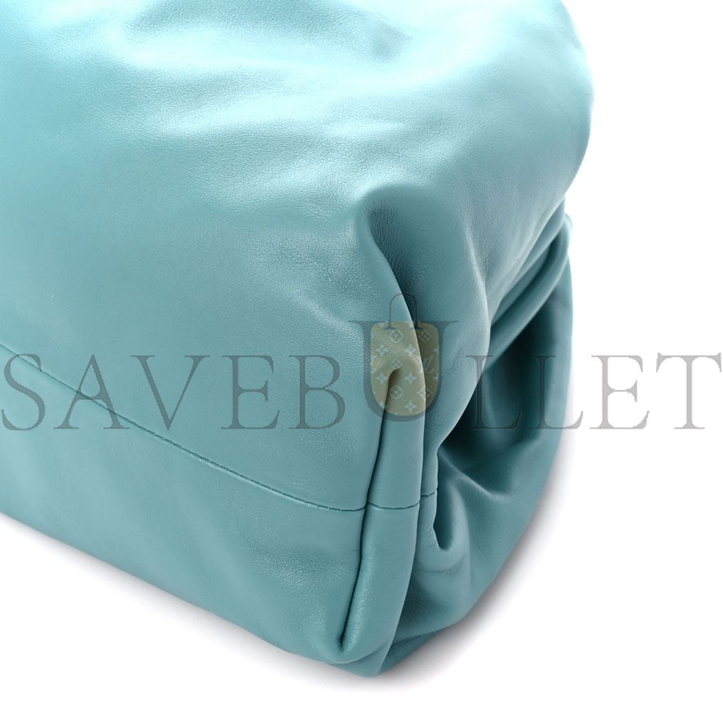 bo*te*ga Ve*ne*ta smooth butter calf the pouch oversized clutch linoleum (38*22*8cm)