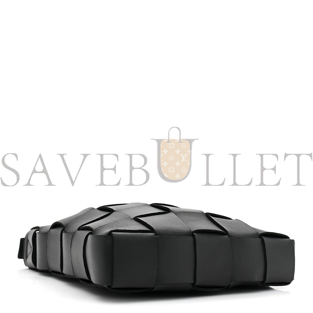 bo*te*ga Ve*ne*ta lambskin maxi intrecciato cassette messenger black (27*23*5cm)