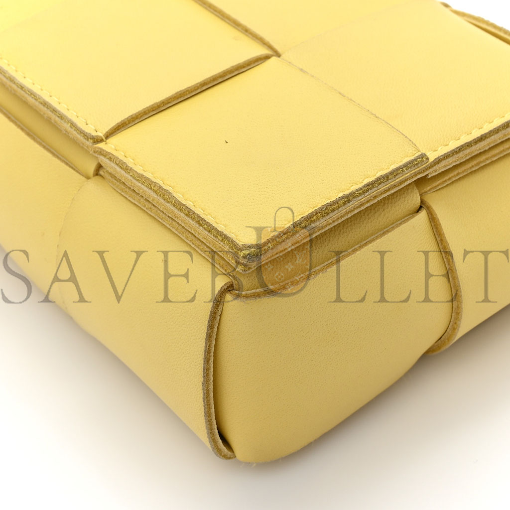 bo*te*ga Ve*ne*ta nappa maxi intreccio the belt cassette bag butter (18*11*5cm)