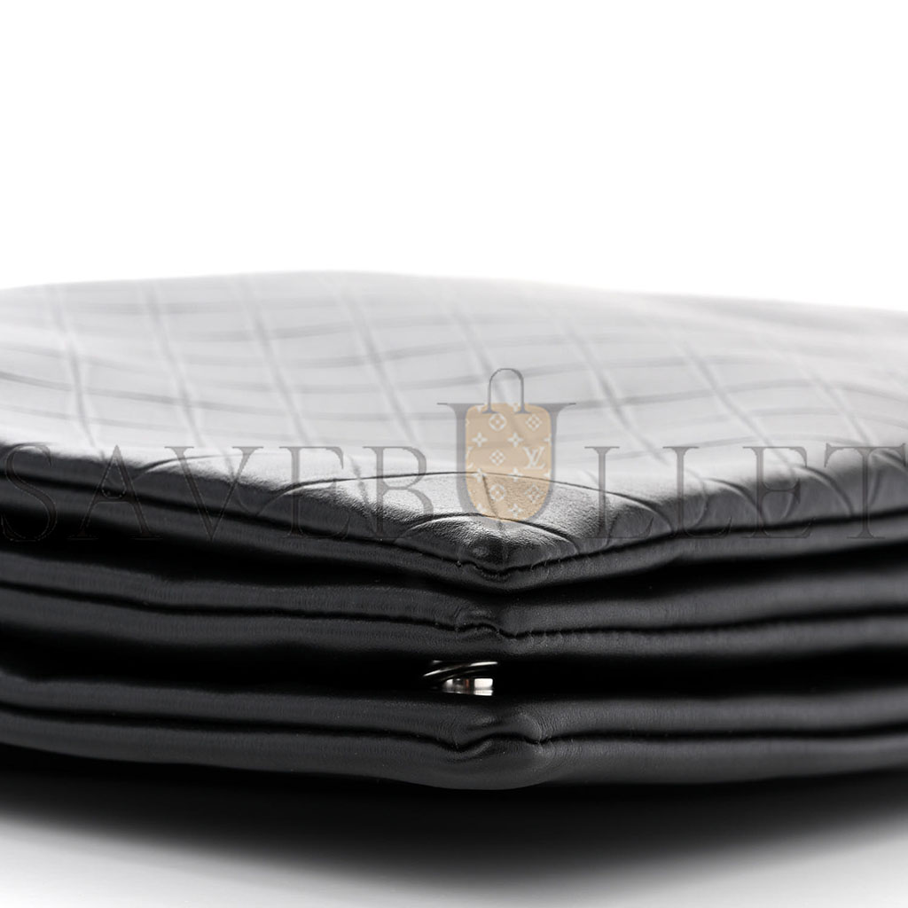 bo*te*ga Ve*ne*ta intrecciato embossed triple zip messenger bag black (38*25*5cm)