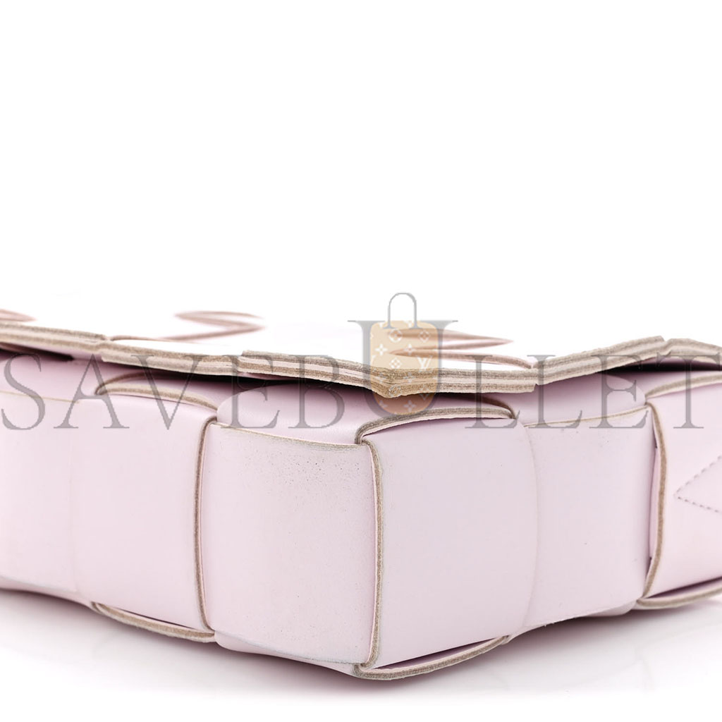 bo*te*ga Ve*ne*ta lambskin maxi intrecciato cassette crossbody bag bliss washed (23*15*5.5cm)