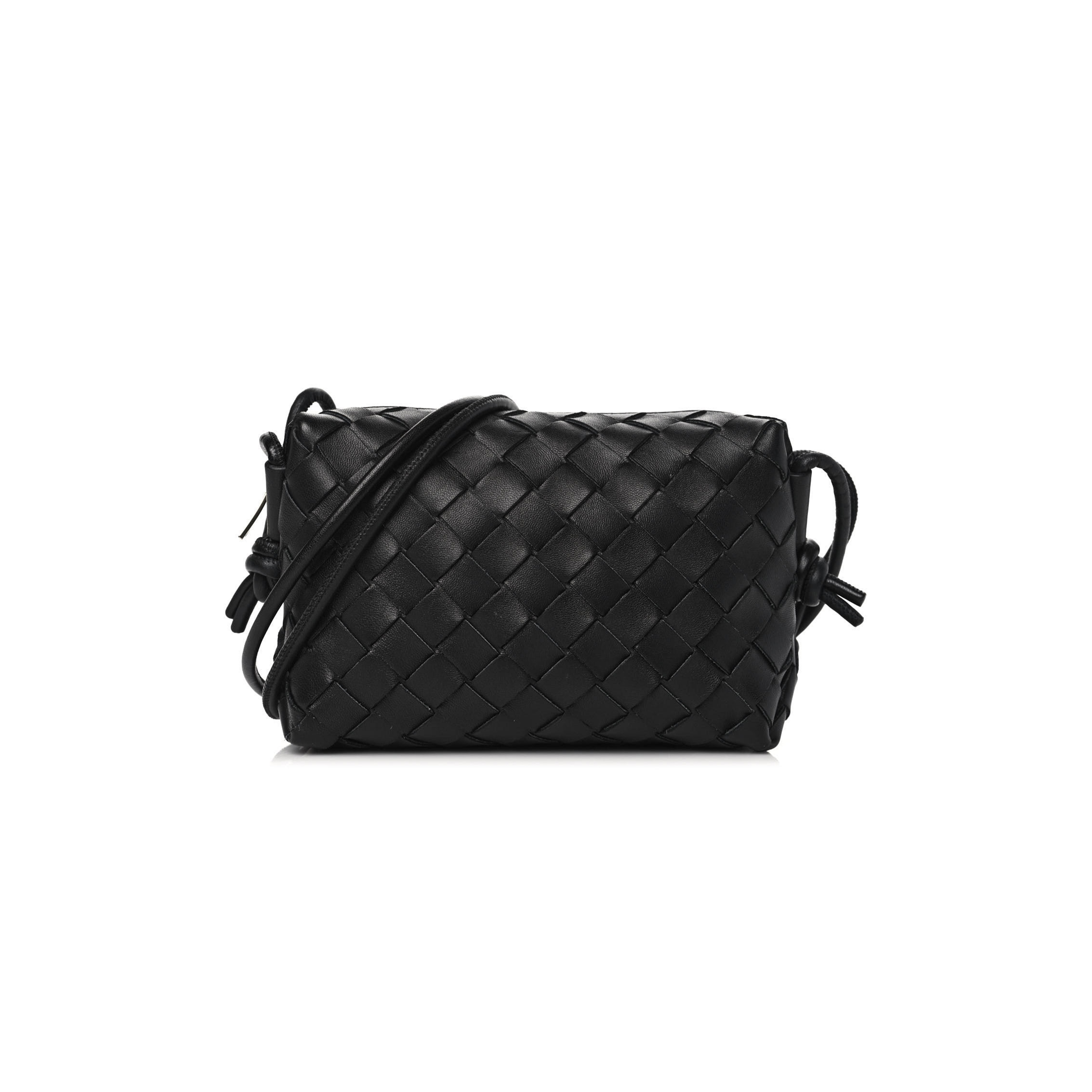 bo*te*ga Ve*ne*ta nappa intrecciato mini loop camera bag black (17*11*6cm)