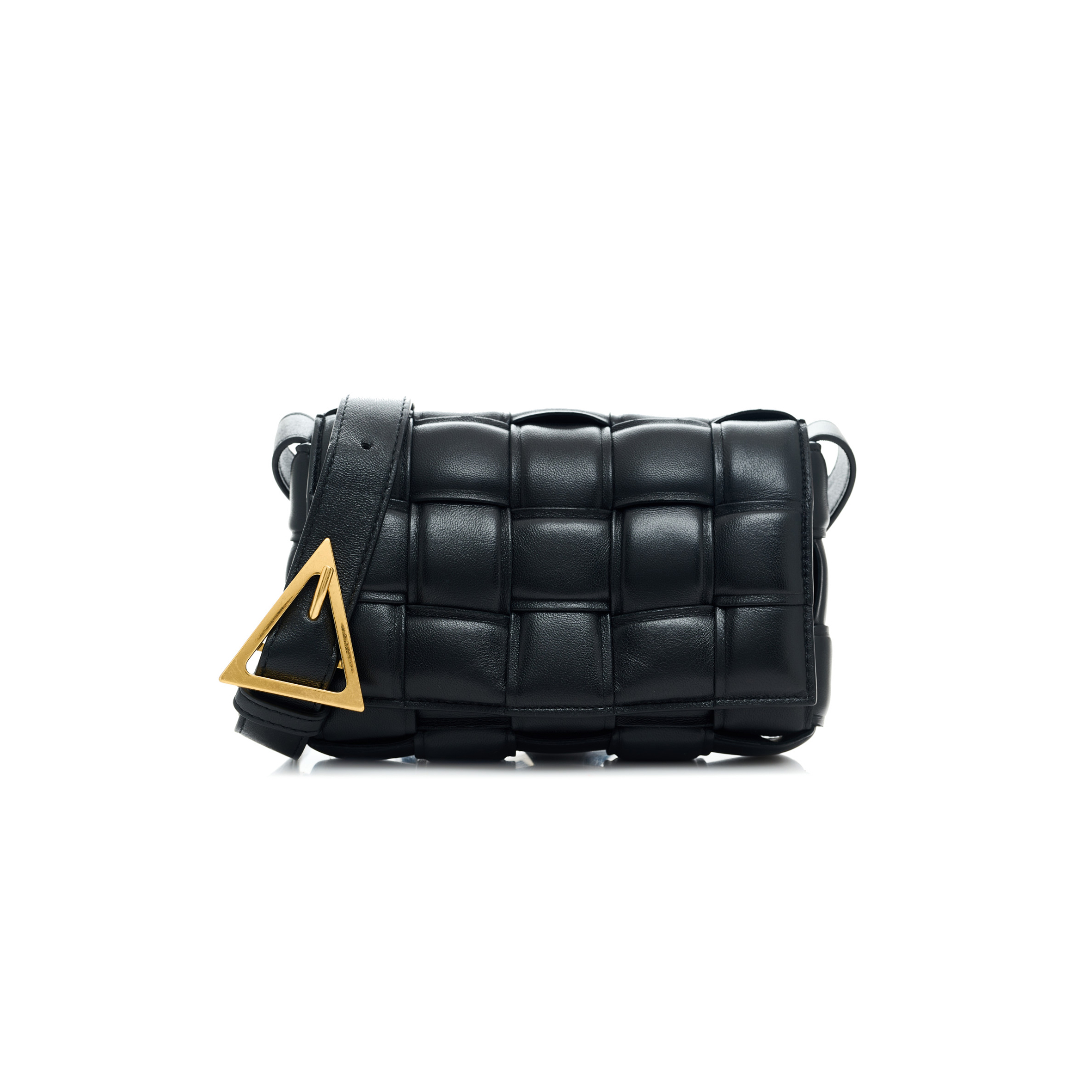 bo*te*ga Ve*ne*ta nappa maxi intrecciato small padded cassette crossbody bag black (19*12*5cm)