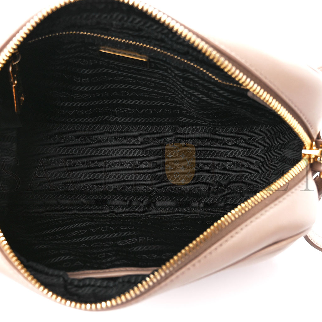 Pra*a vitello phenix camera bag cammeo (22*13*7cm)