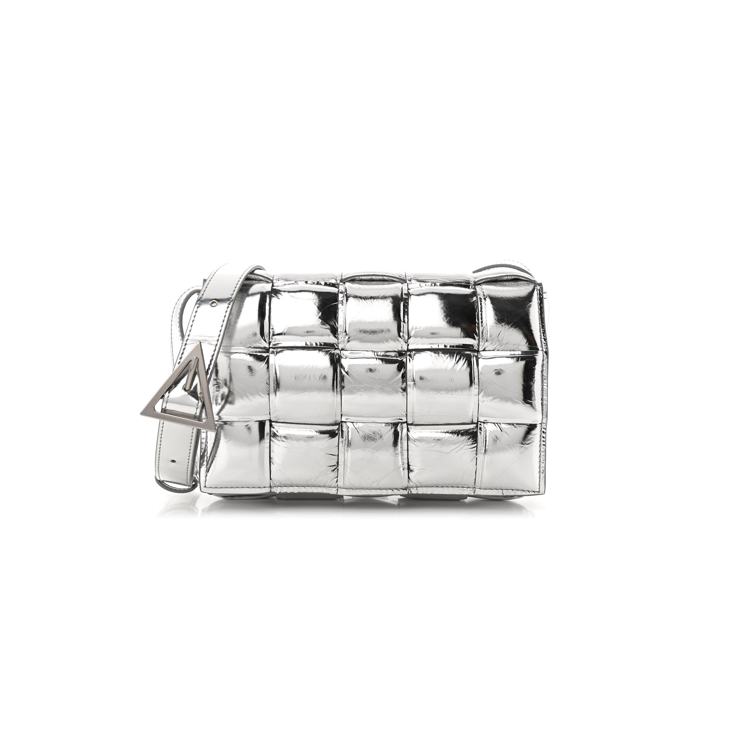 bo*te*ga Ve*ne*ta metallic lambskin padded cassette crossbody bag silver (26*18*8cm)