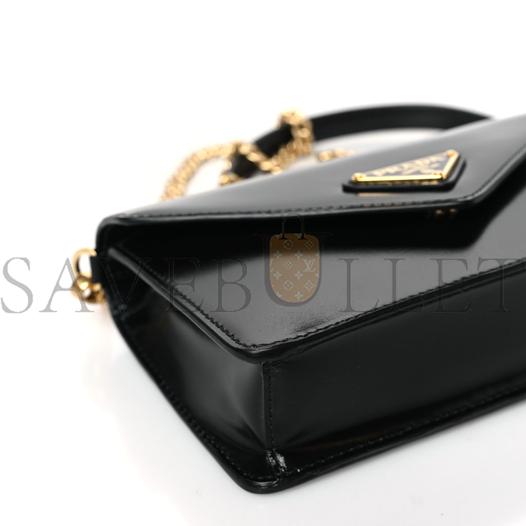 Pra*a brushed calfskin envelope chain crossbody flap black (19*13*5cm)