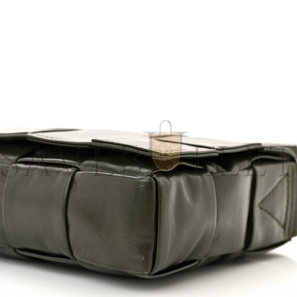 bo*te*ga Ve*ne*ta paper calfskin intrecciato stretch cassette camping (29*13*4cm)