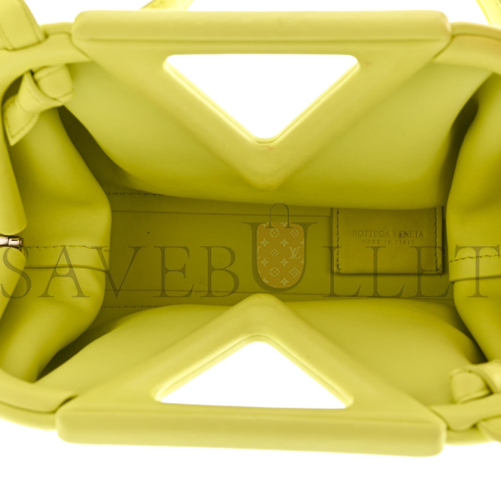 bo*te*ga Ve*ne*ta calfskin small the point triangle bag seagrass (20*18*8cm)