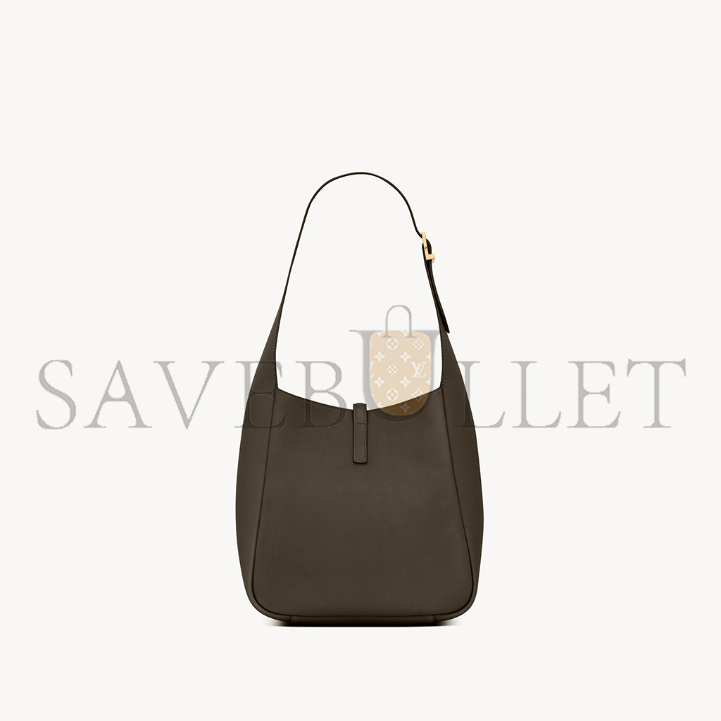 y*l le 5 À 7 S*pple small in grained leather 713938aaauq3212 (23*22*8cm)