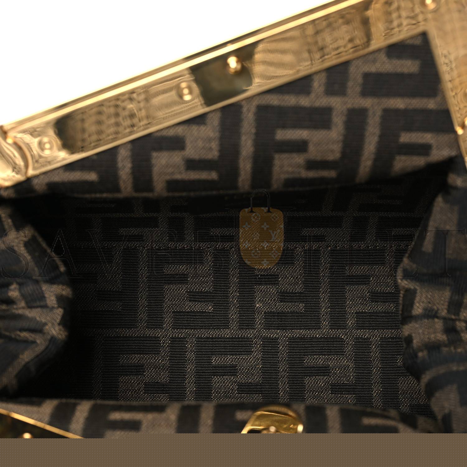 F**di shiny nappa small F**di first black (23*17*9cm)