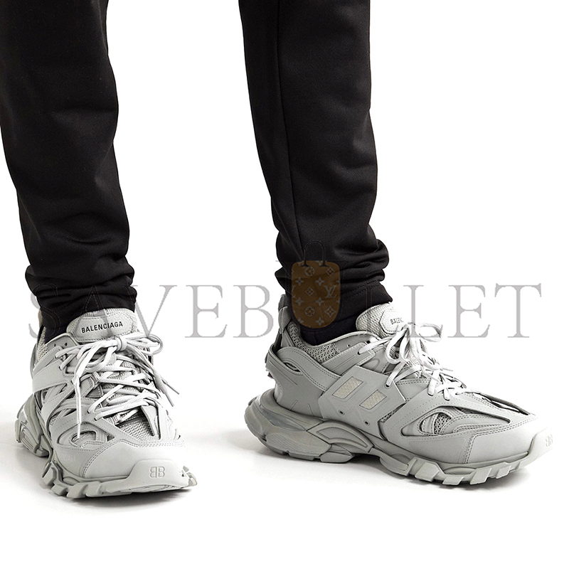 Ba*len*cia*ga track nylon mesh and rubber sneakers gray 542436w2la13253
