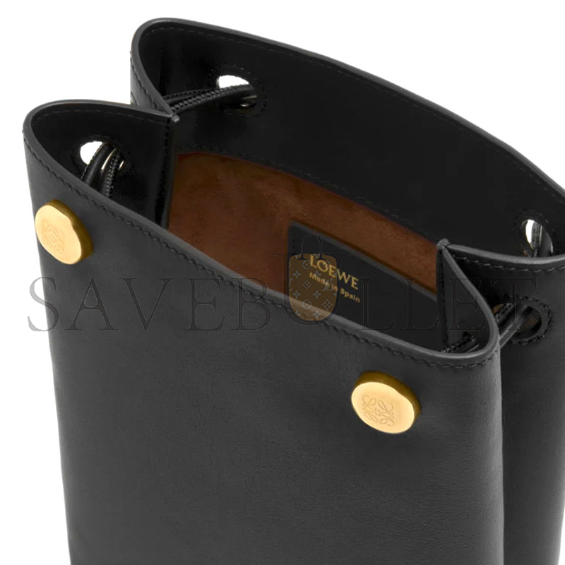 L0ew* pebble pouch in smooth calfskin canbsppx01 (17*21.5*7cm)