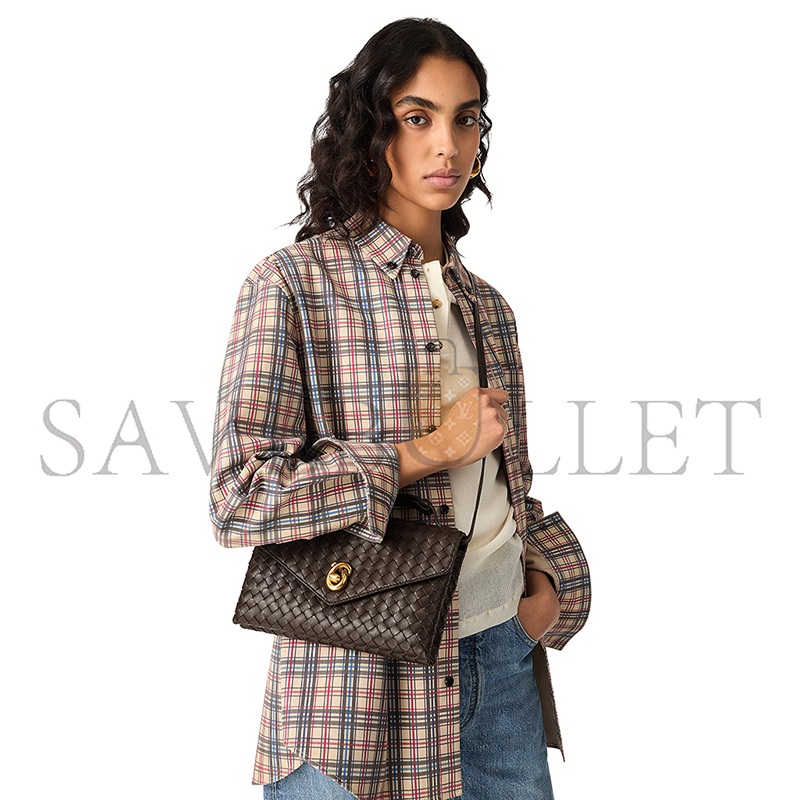 bo*te*ga Ve*ne*ta knot lock 817191v08z02190 (25*16*5.5cm)