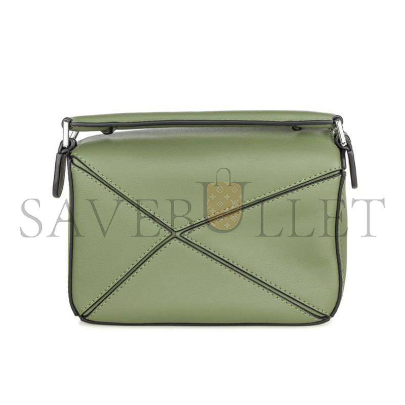 L0ew* mini puzzle edge bag in classic calfskin 061838-5 (18*12.5*8cm)