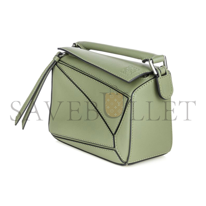 L0ew* mini puzzle edge bag in classic calfskin 061838-5 (18*12.5*8cm)
