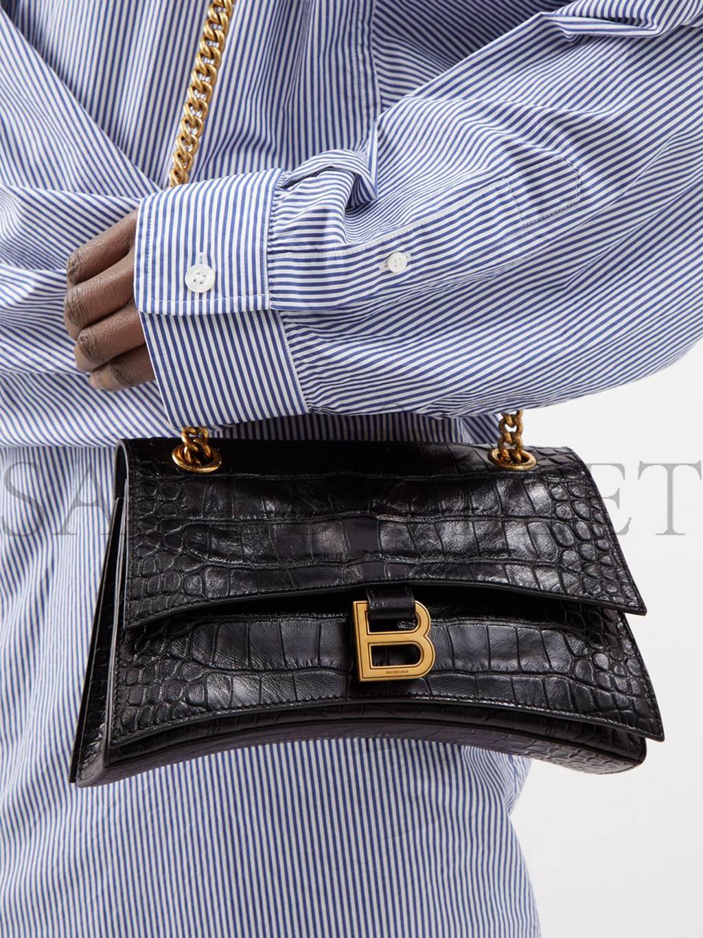 Ba*len*cia*ga black crush chain crocodile-effect leather shoulder bag matchesfashion us (25.5*16*6.4cm)