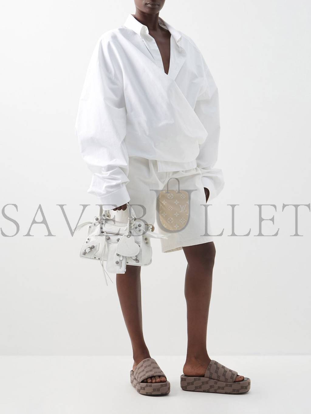 Ba*len*cia*ga white neo cagole xs leather shoulder bag matchesfashion us (25.5*16.7*11cm)