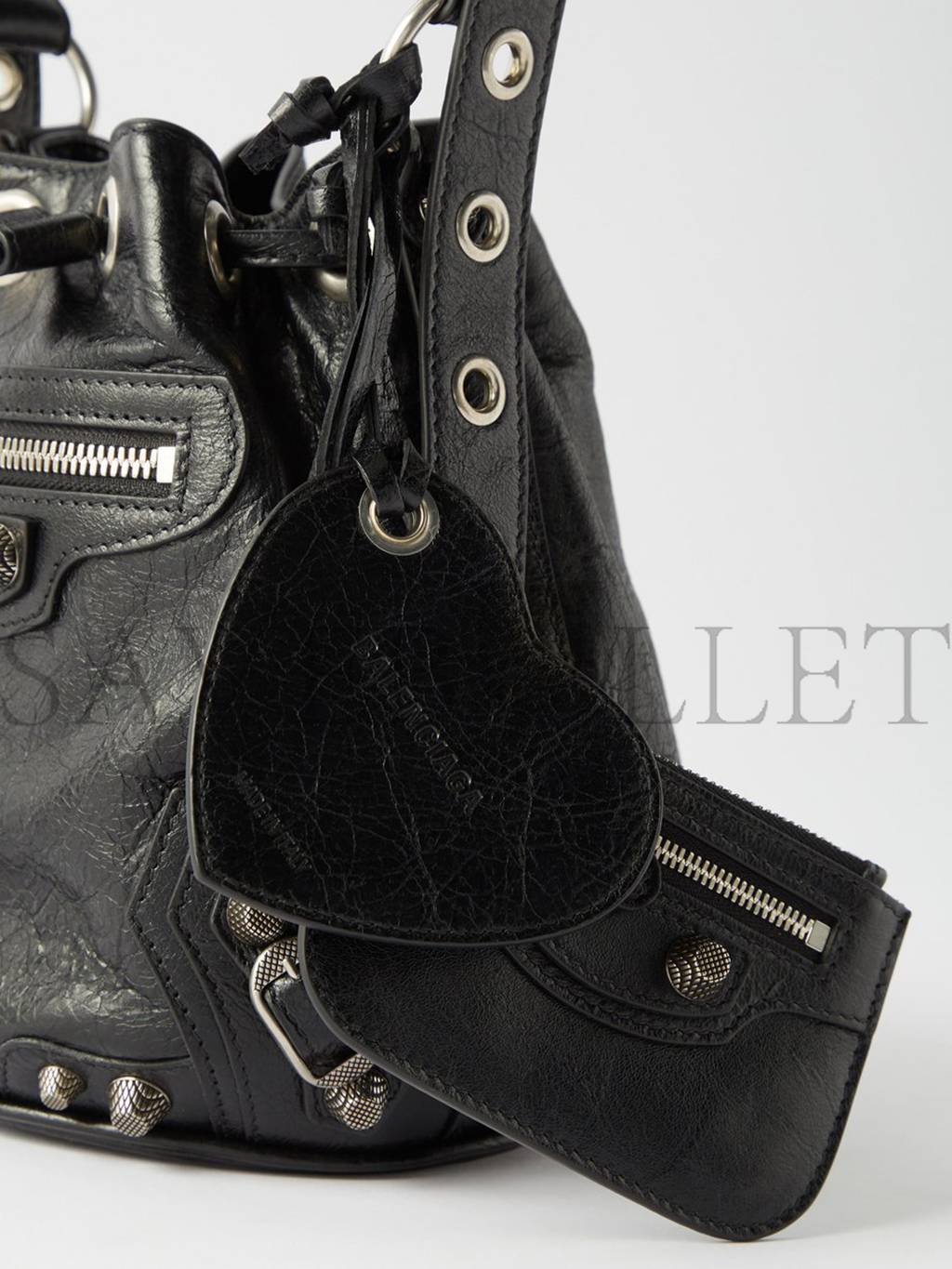 Ba*len*cia*ga black le cagole xs crinkled-leather bucket bag matchesfashion us (22*20*15cm)
