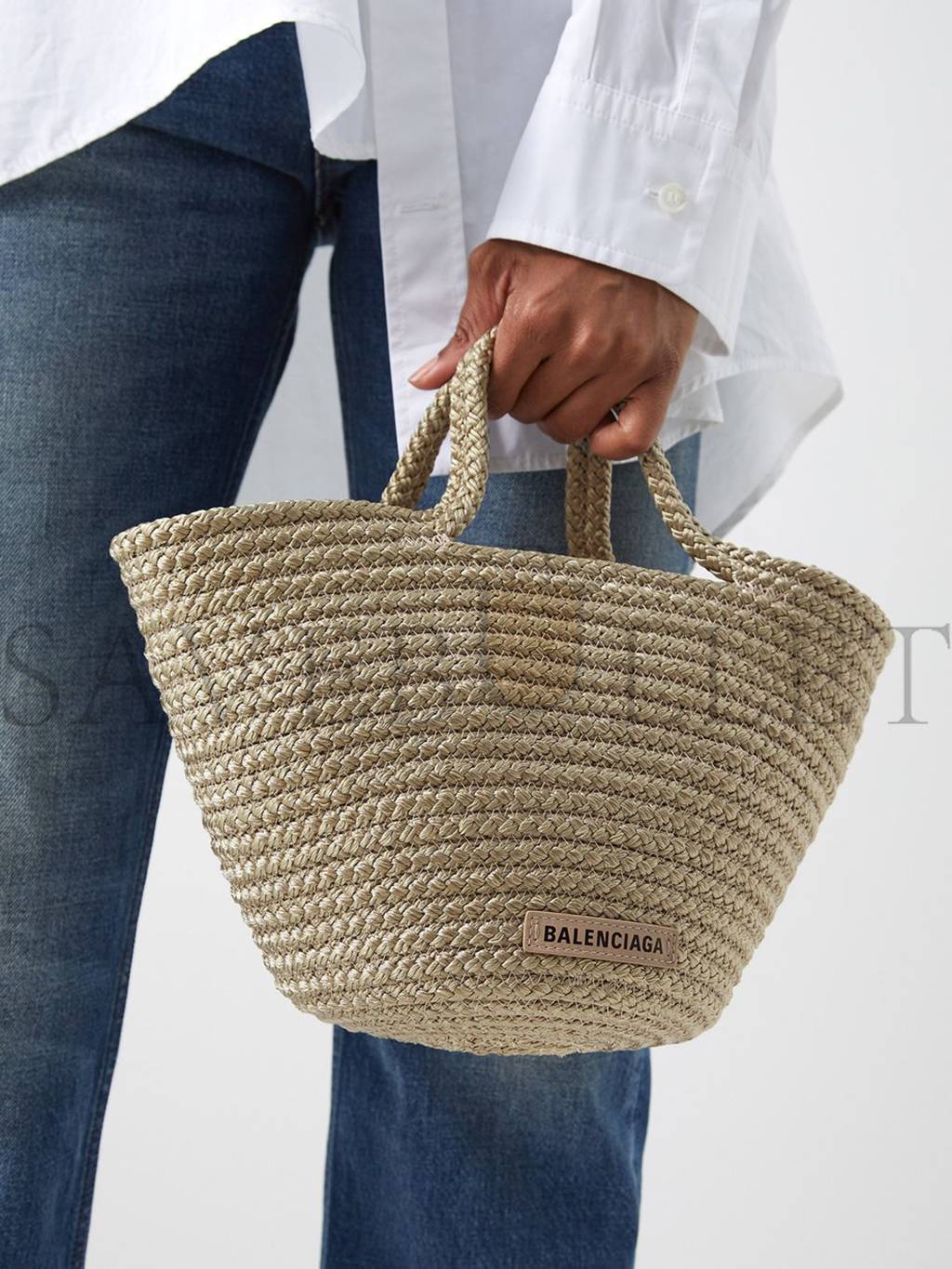 Ba*len*cia*ga neutral ibiza woven basket bag matchesfashion us (32*20.5*14cm)