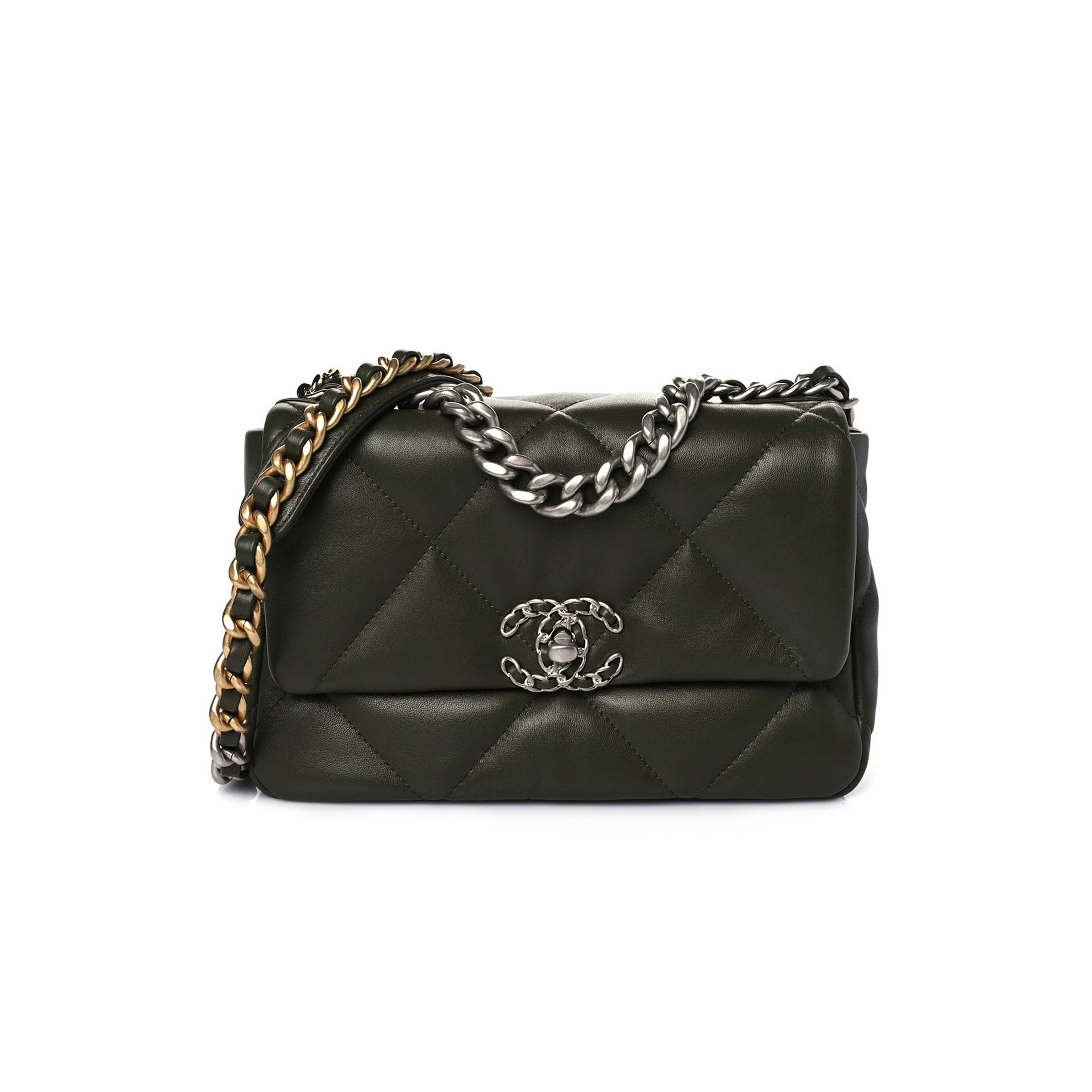 Ch*el lambskin quilted medium Ch*el 19 flap khaki silver hardware (25*17*8cm)