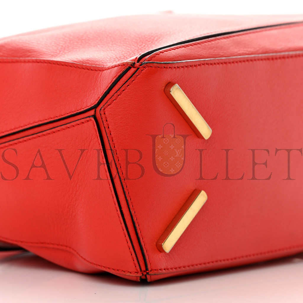 l*ew* calfskin small puzzle bag scarlet (24*16.5*10.5cm)
