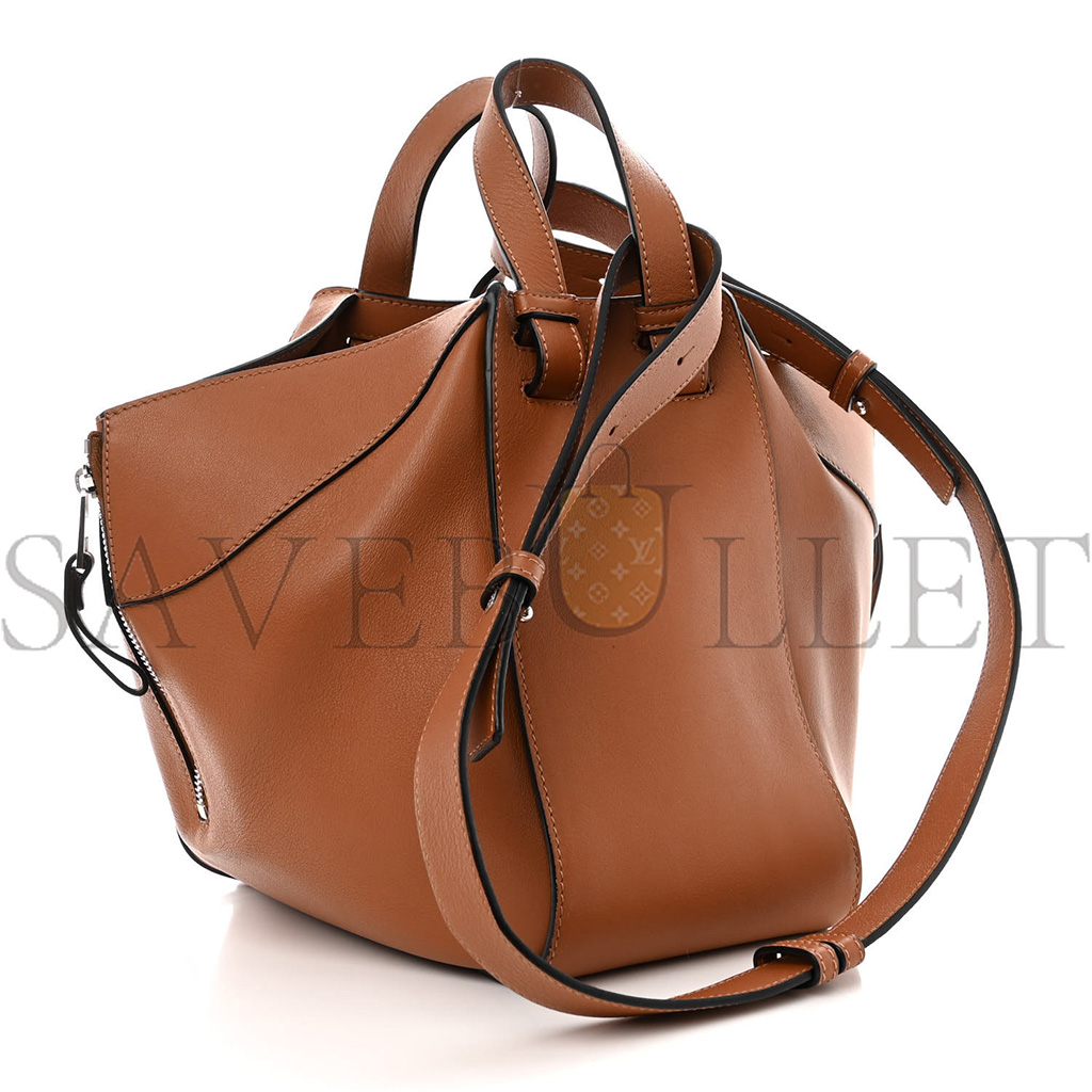 l*ew* calfskin small hammock shoulder bag tan (30*25*13.5cm)