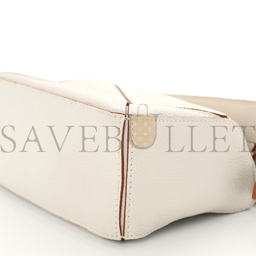 l*ew* calfskin mini puzzle bag soft white (18*12.5*8cm)