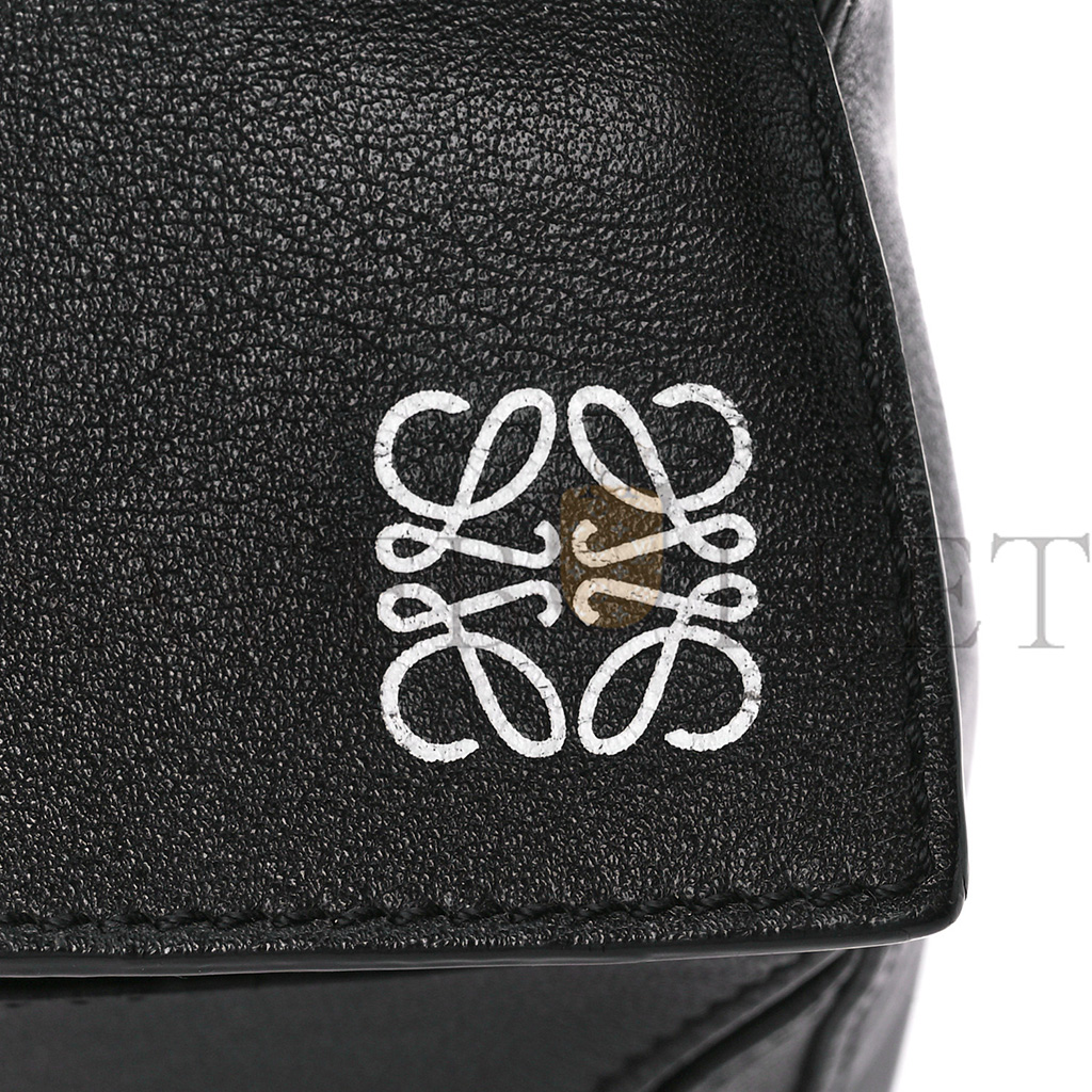 l*ew* calfskin medium puzzle bag black (29*19.5*14cm)