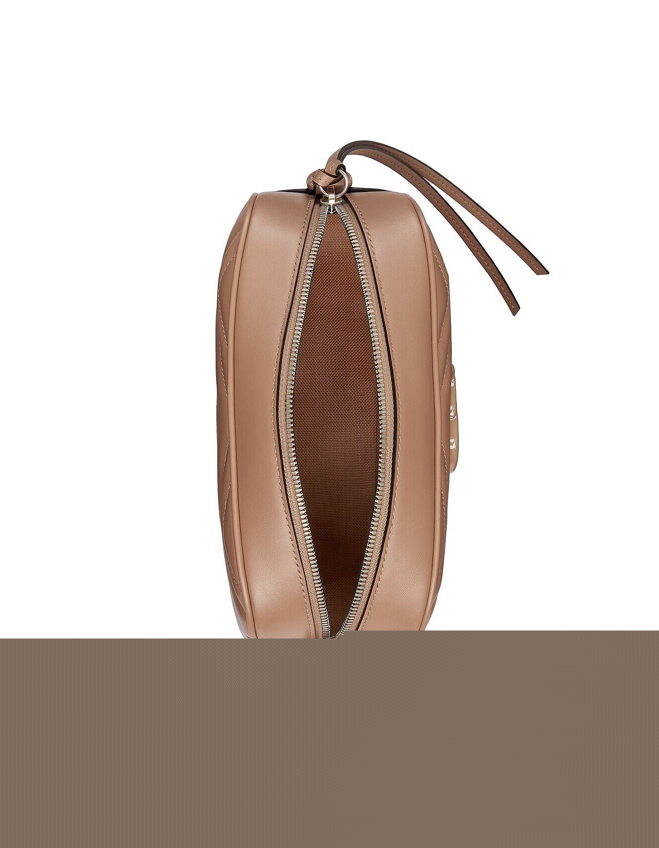 G*u*i gg marmont matelassÉ shoulder bag  ‎447632  (24*13*7cm)