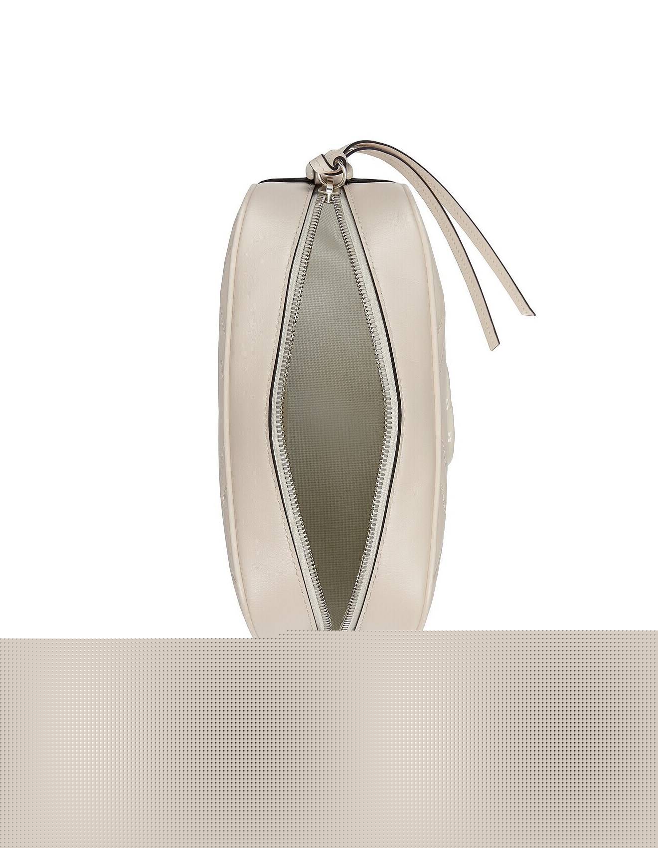 G*u*i gg marmont matelassÉ shoulder bag  ‎447632  (24*13*7cm)