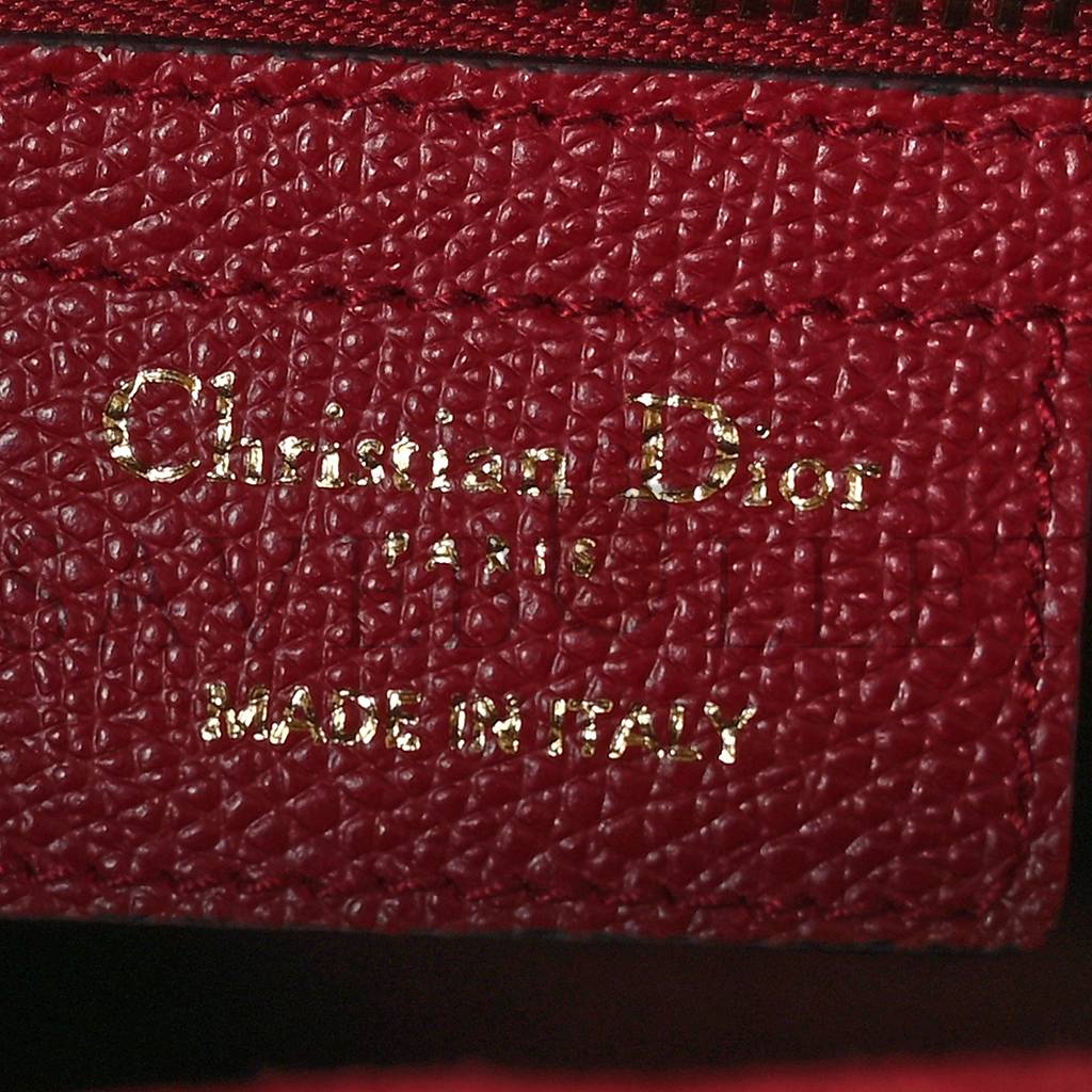 D*or grained calfskin saddle bag red (25*20*7cm)