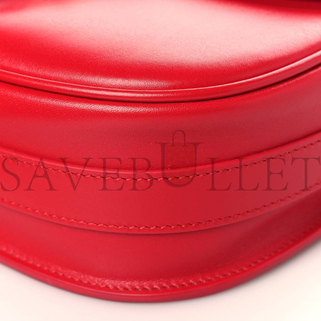 D*or box calfskin medium bobby flap raspberry (22*17*7cm)